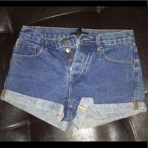 💰 Forever 21 high waisted jean shorts